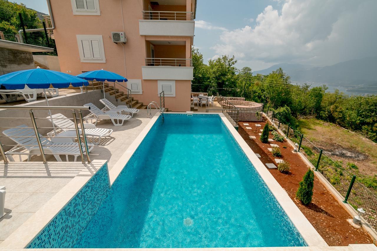 Apartments Mitrovic 루시티차 외부 사진