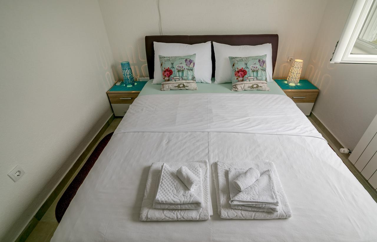 Apartments Mitrovic 루시티차 외부 사진