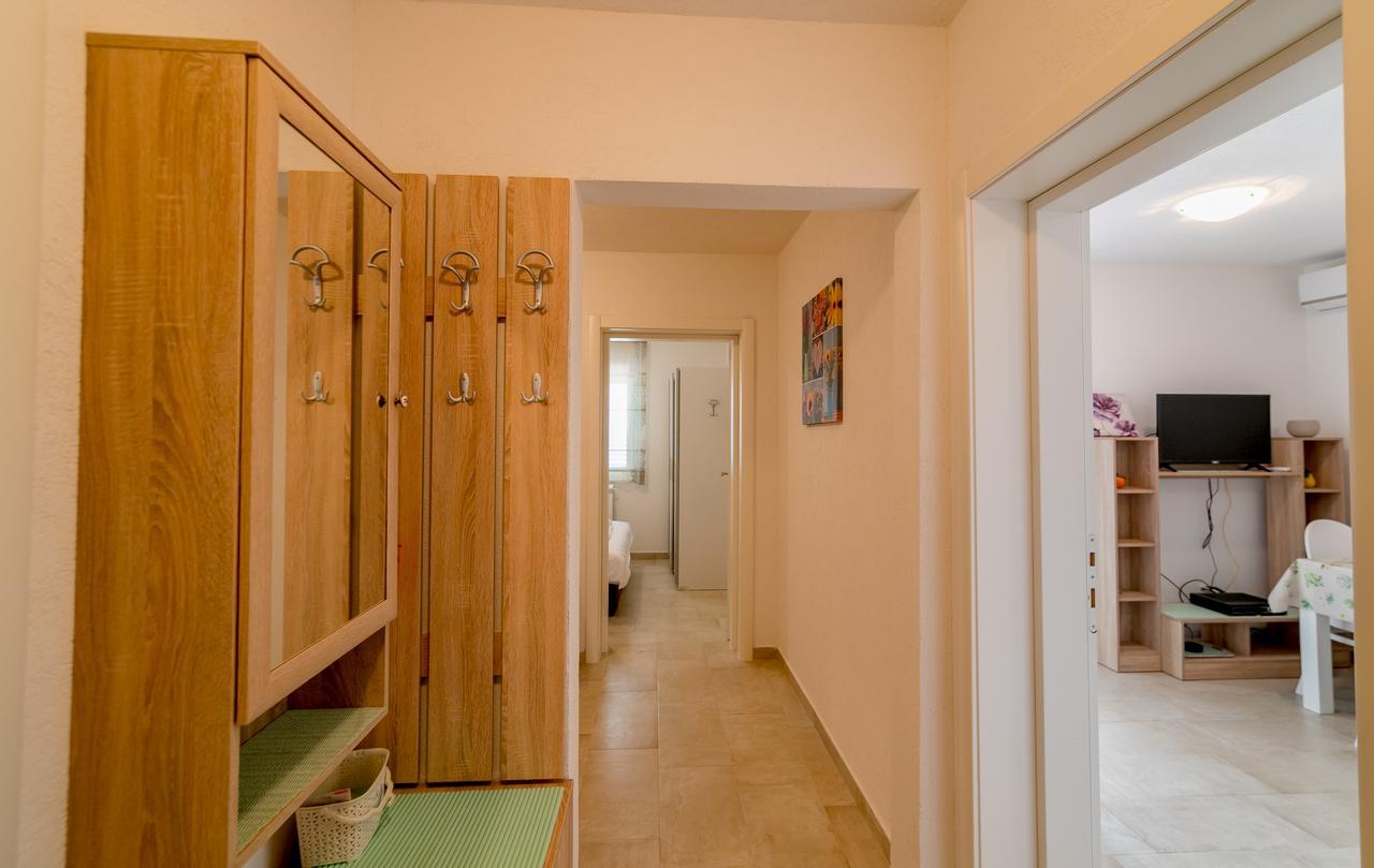 Apartments Mitrovic 루시티차 외부 사진
