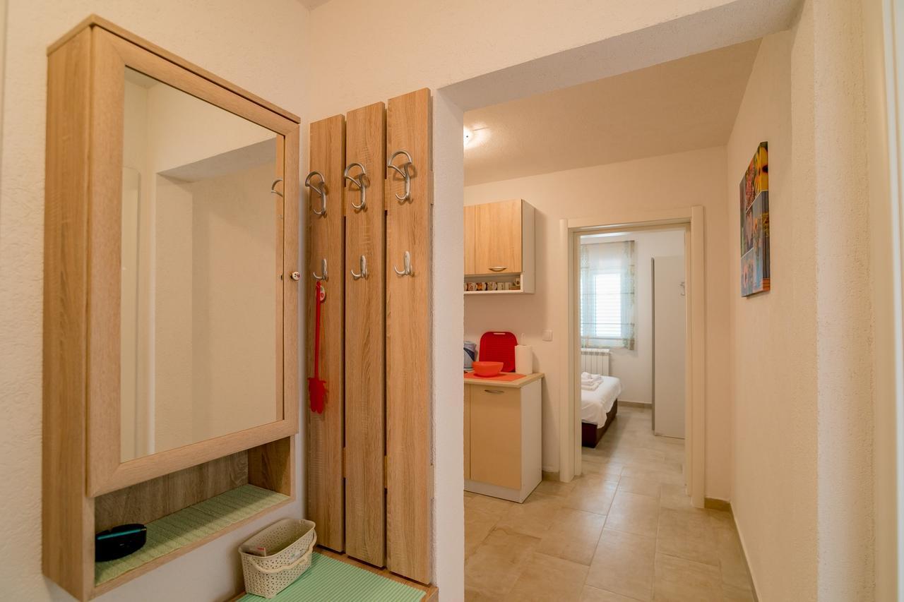 Apartments Mitrovic 루시티차 외부 사진