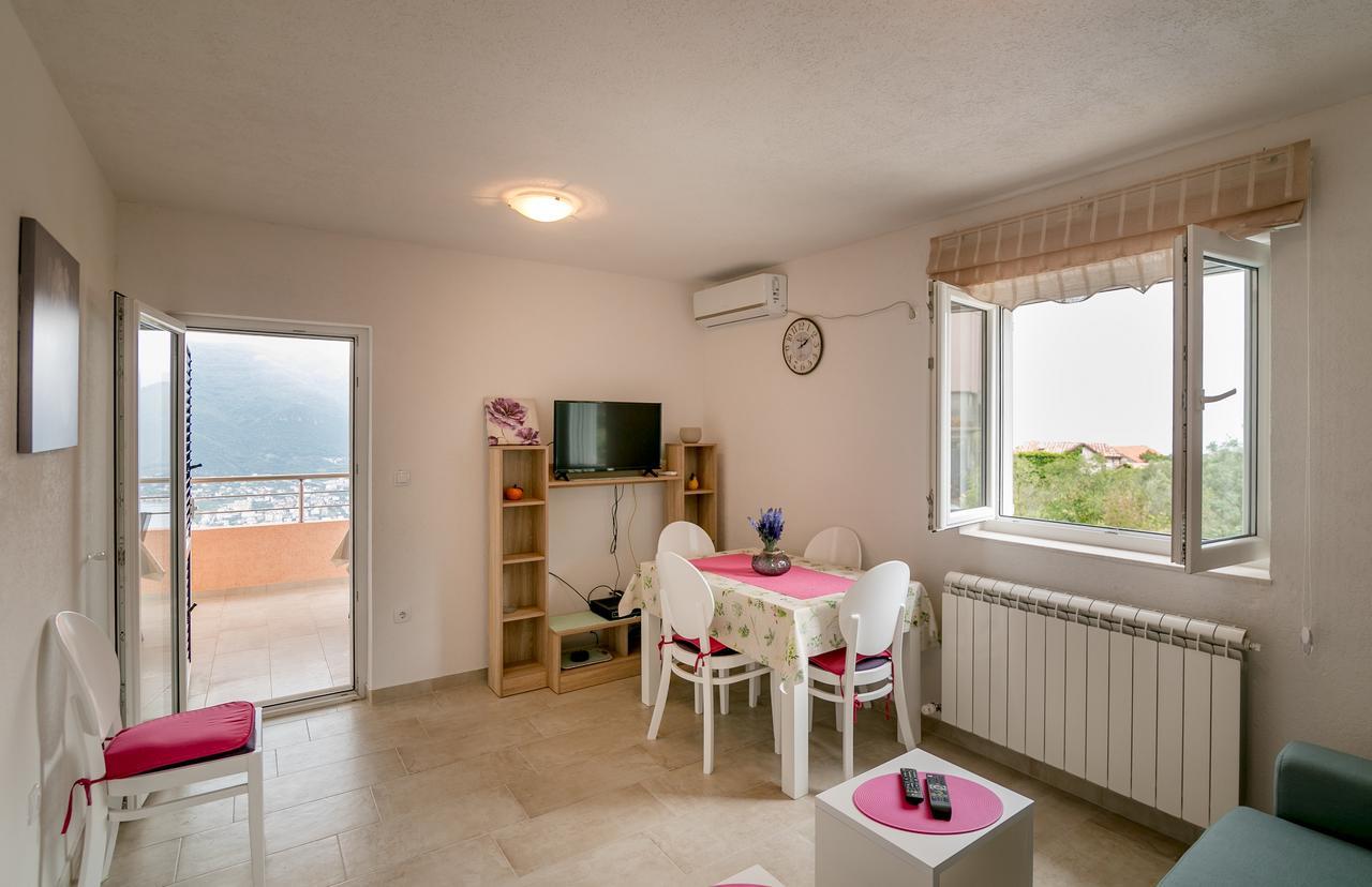Apartments Mitrovic 루시티차 외부 사진