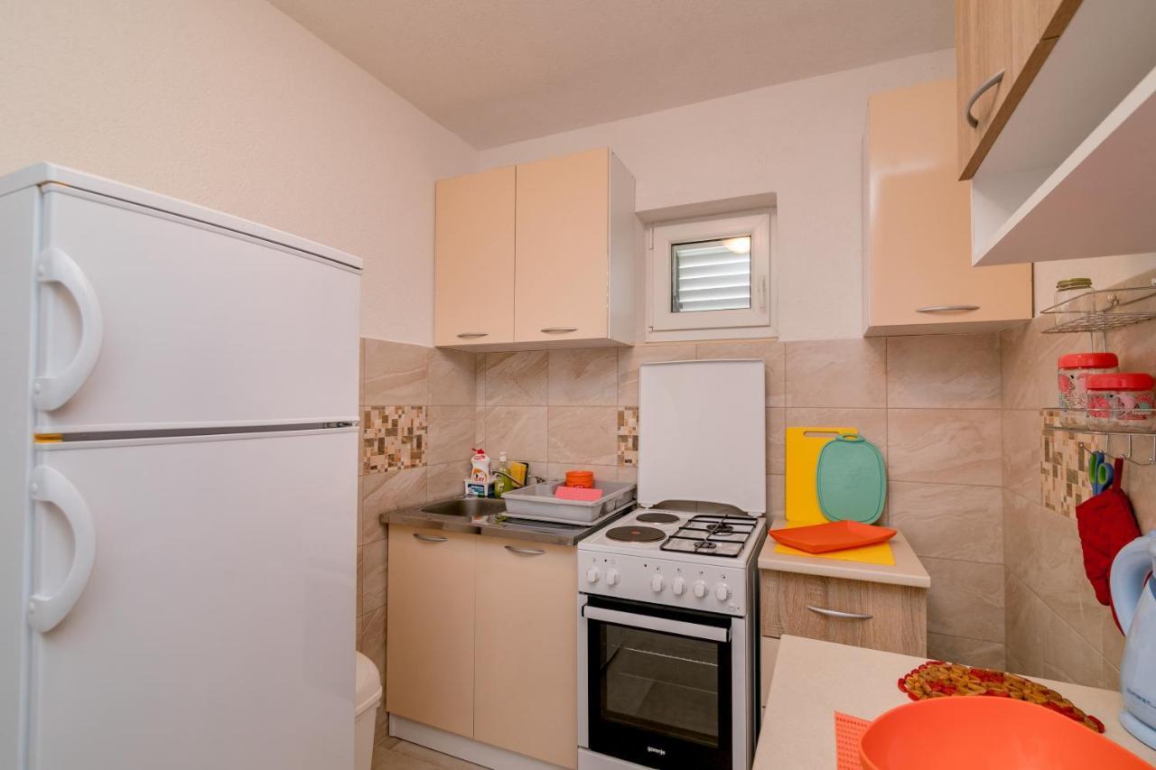 Apartments Mitrovic 루시티차 외부 사진